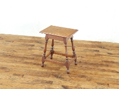 �X���[���e�[�u�� 80573d