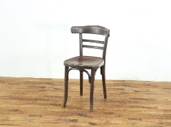 �C�M���X���n�̃J�t�F�ɂ��肻���� �x���g�E�b�h�`�F�A 80530a