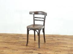 �C�M���X���n�̃J�t�F�ɂ��肻���� �x���g�E�b�h�`�F�A 80530b