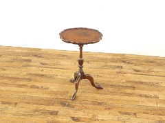 美しいマホガニー材の杢目 ワインテーブル 58406